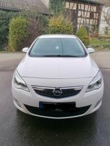 Opel Autos Opel Astra - Opel Astra mit Diesel-Antrieb: Kleinwagen