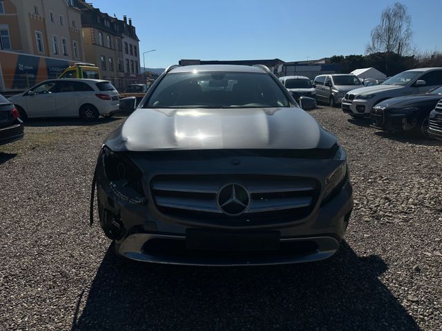 Mercedes-Benz GLA 250 GLA -Klasse GLA 250 4Matic