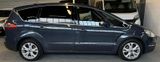 Ford S-MAX Titanium 2.0 EcoBoost Automatik - Ford S-Max mit Benzin-Antrieb: Kleinbus, 2.0