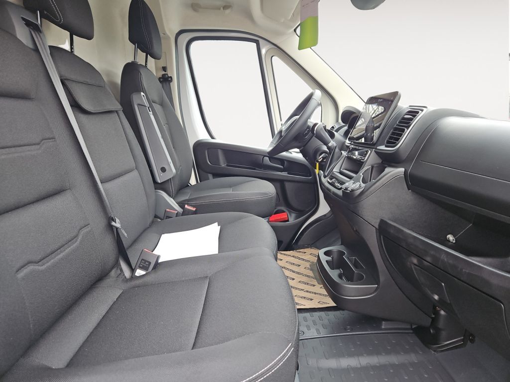 Fahrzeugabbildung Opel Movano Cargo 2.2 BlueHDi 140 L3H2 verstä. AT