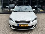 Peugeot 308 SW 1.2 PureTech Premium*Panoramadak* - Peugeot 308 mit Benzin-Antrieb: Premium