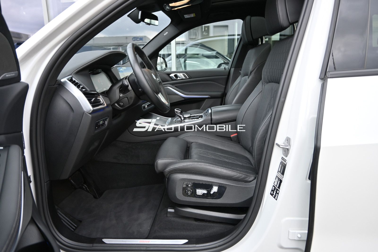 Fahrzeugabbildung BMW X5 xDr. 30d xLine °UVP 113.699€ °INTEGRAL+LUFT°