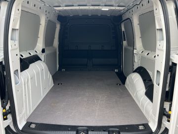 Volkswagen Caddy Maxi - 8