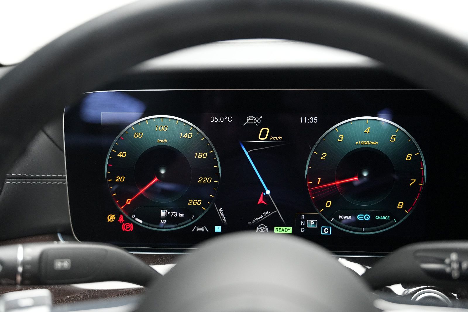 Fahrzeugabbildung Mercedes-Benz E 450 Cabrio AMG/BURMESTER/HUD/AMBIENTE/MASSAGE/