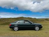 Audi 80 B4 and 2.0E 1993 Oldtimer - Audi 80 Limousine B1 mit Benzin-Antrieb