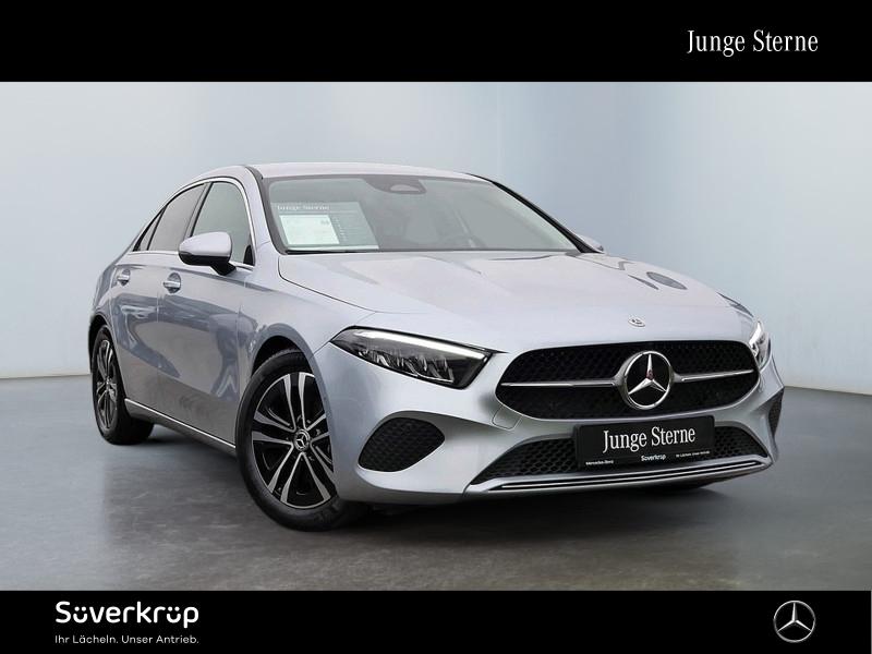 Mercedes-Benz A 200 d , PROGRESSIVE AHK KAMERA SPUR PDC SHZ