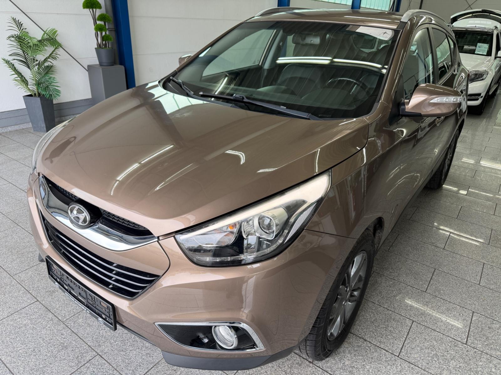 Hyundai ix35 Trend 2WD*TEMPOMAT*SHZ*LEDER*PDC*AHK*LED