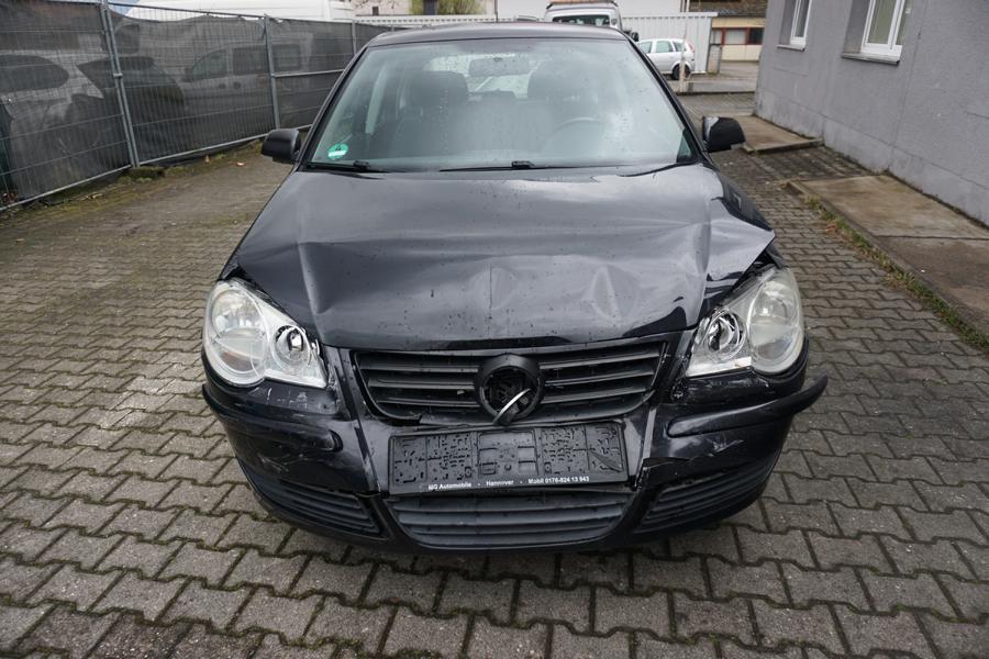 Volkswagen Polo IV United Unfall vorne