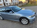 BMW 318d Touring - - gebrauchte BMW 318 aus dem Jahr 2012