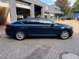Skoda Superb Lim. Ambition - Skoda Superb: Limousine