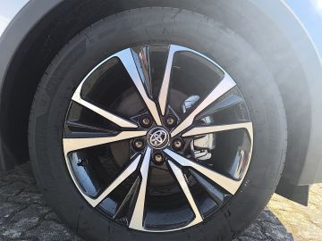 Toyota C-HR - 6