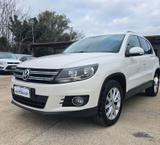 Volkswagen Tiguan 2.0 TDI 140 CV Sport & Style B - Volkswagen Tiguan mit Diesel-Antrieb: Kombi