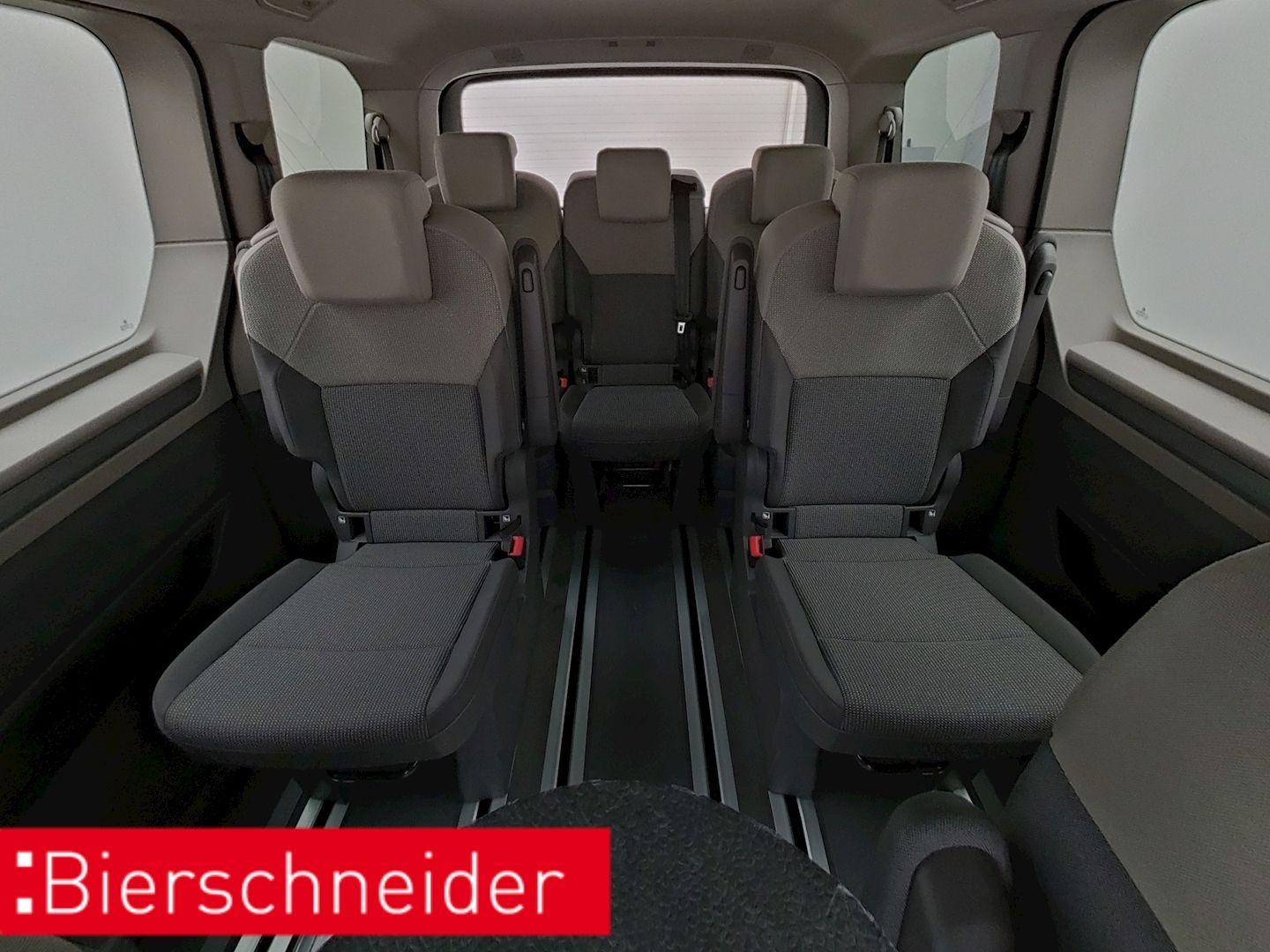 Volkswagen T7 Multivan - Bild 17
