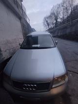 Audi A6 2.5 TDI - Audi A6 aus 1998: Kombi