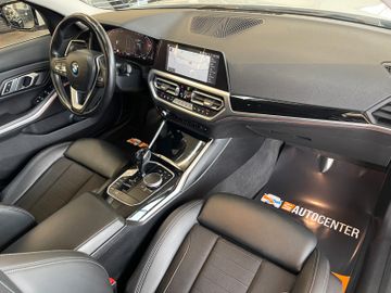 BMW 320d Sport Line *ACC*NAVI*LED*CARPLAY*DAB*
