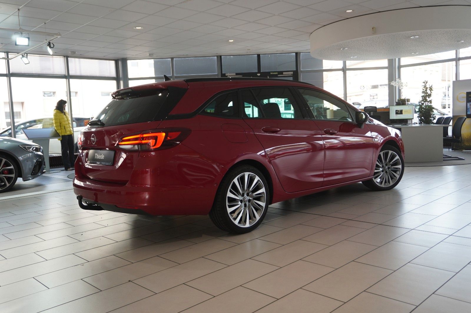 Fahrzeugabbildung Opel Astra K ST 1.5D ULTIMATE NAVI/SH/KAMERA/BOSE/AHK