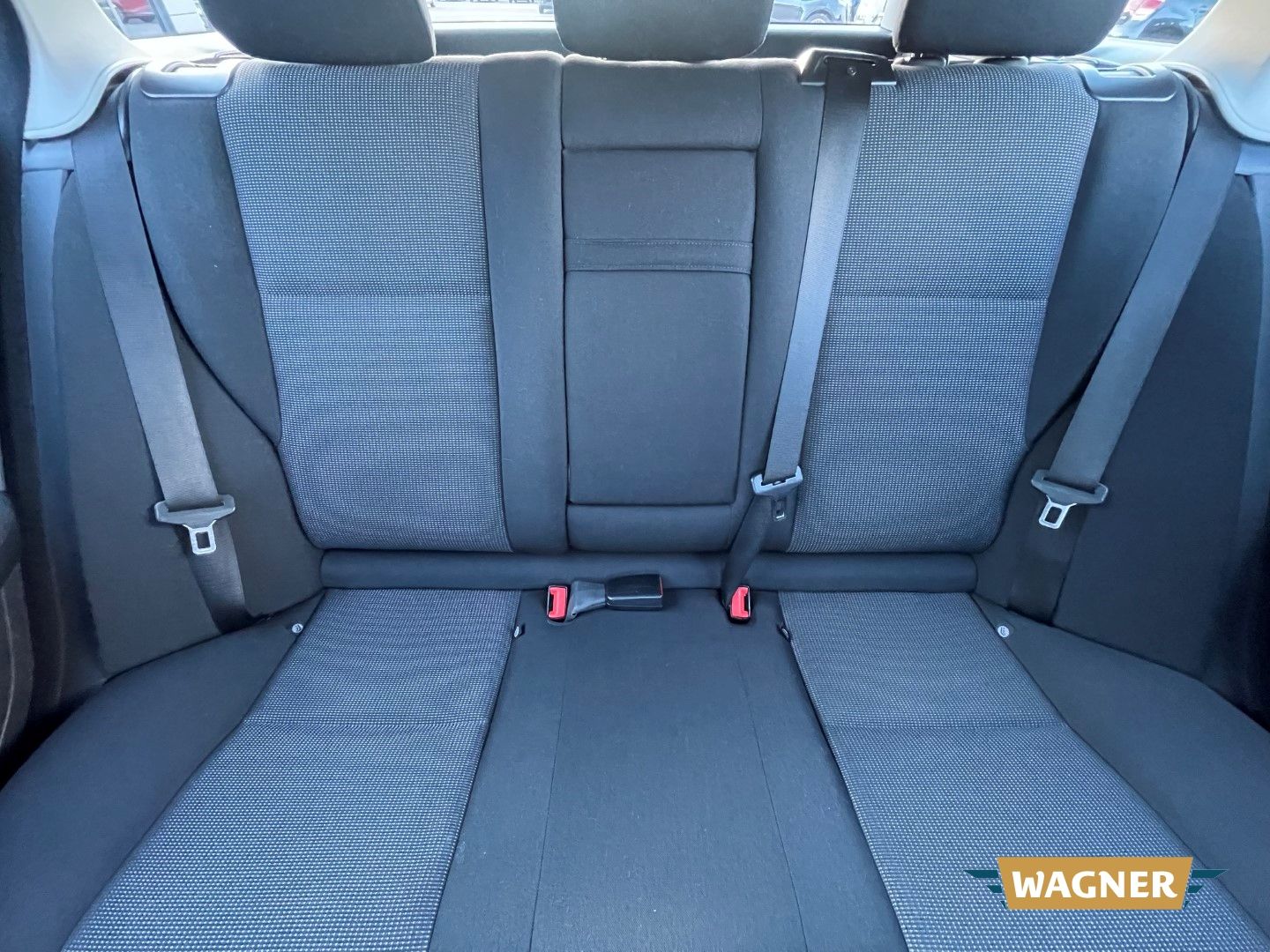 Fahrzeugabbildung Mercedes-Benz C 180 T CDI BlueEfficiency DPF Sitzheizung