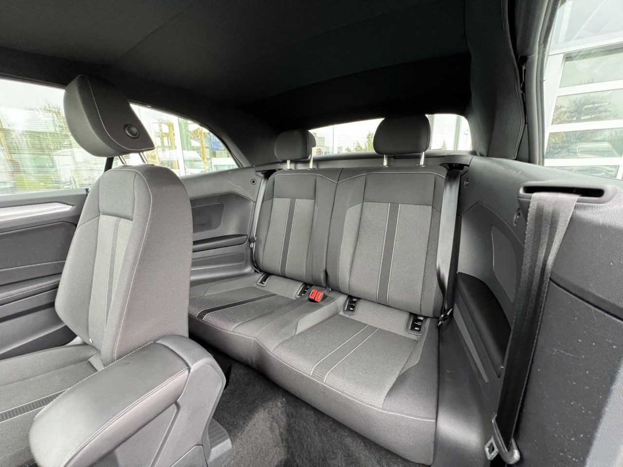 Volkswagen T-Roc - Bild 7