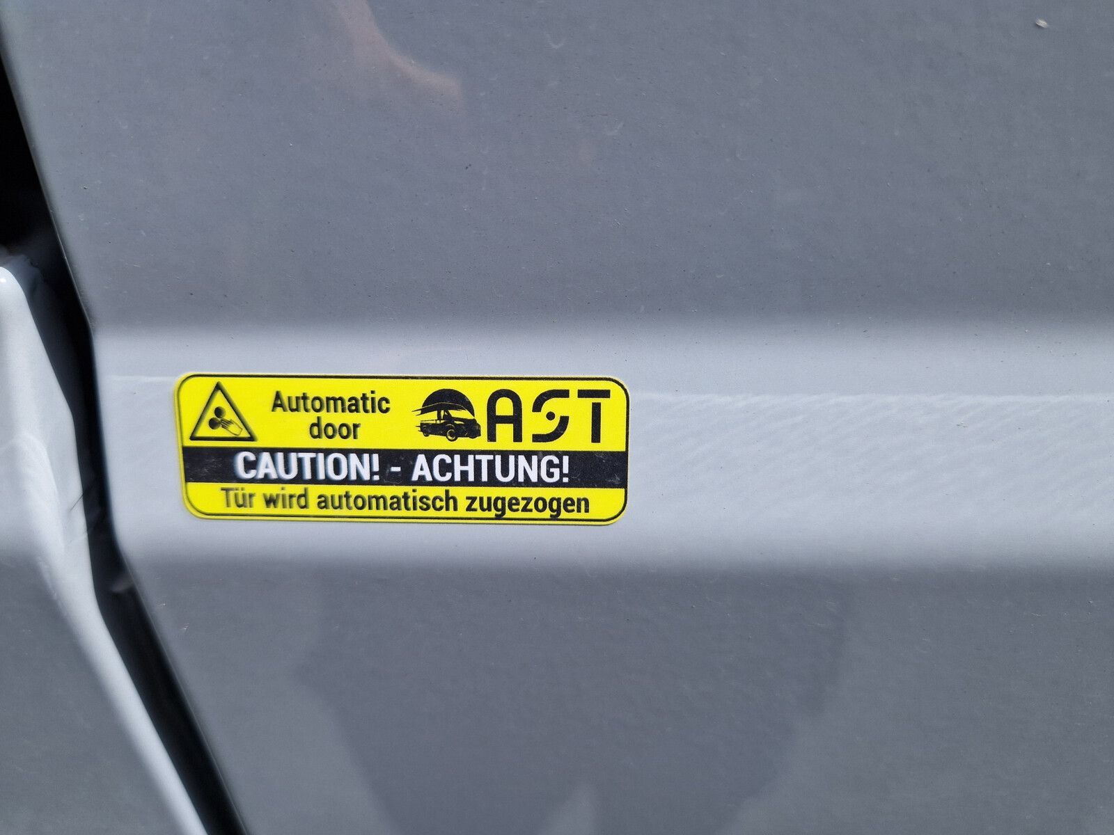 Fahrzeugabbildung Weinsberg CaraBus 600 MQH LED, Lithium, Truma D, Grau uvm.