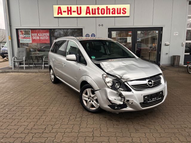 Opel Zafira B Design Edition