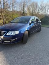 Volkswagen VW Passat TÜV neu (19.03.2026) - VW Passat Gebrauchtwagen in Freiburg