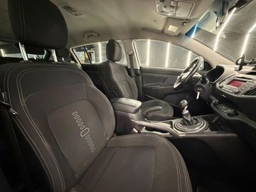 KIA Sportage - 8