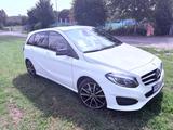 Mercedes-Benz B 200 d 4MATIC DCT Urban Urban - Mercedes-Benz B 200: 4matic