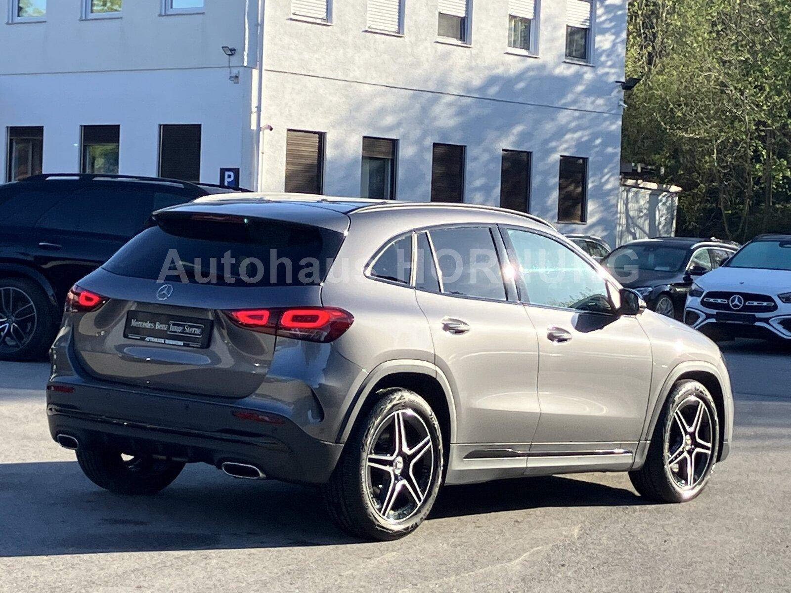 Mercedes-Benz GLA 220 d AMG 4x4 360° LED NIGHT 19" STANDH PANO