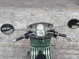 Vespa 300 4T AV Sei Giorini CVT Antrieb 6 Rollen AUTO - Angebote