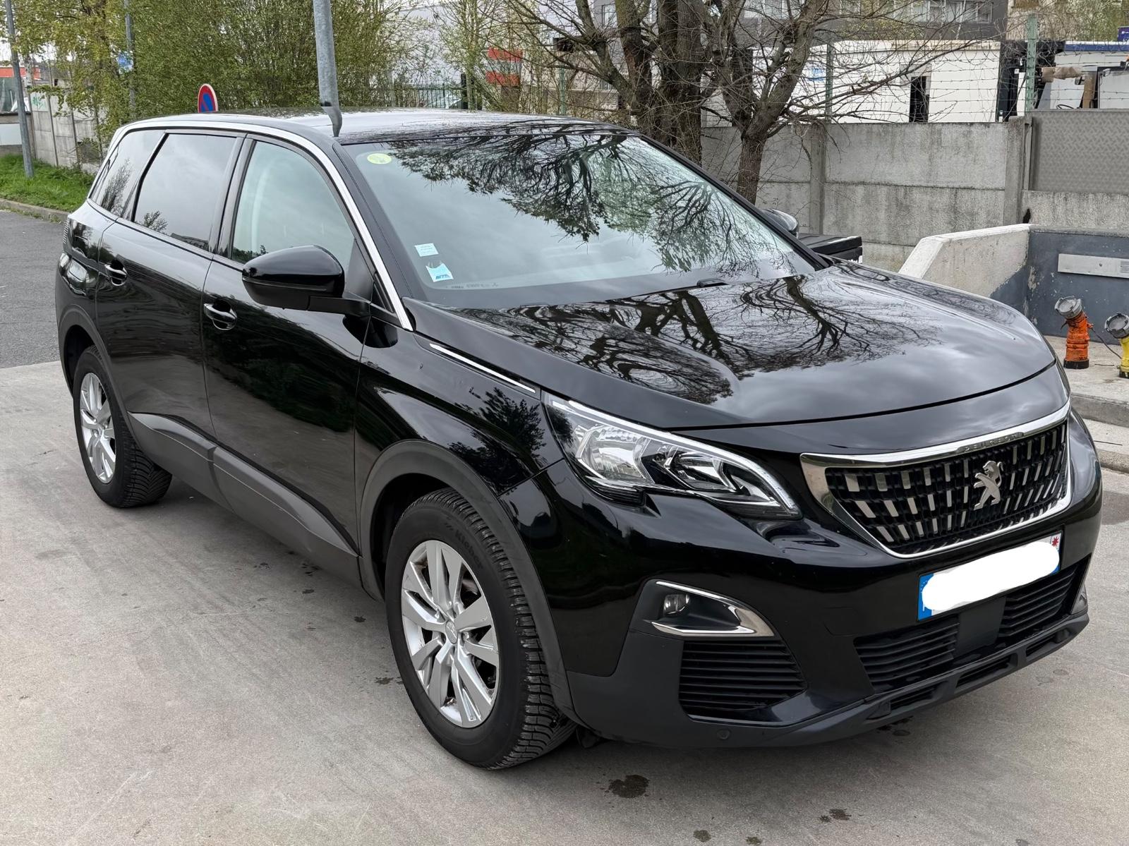 Peugeot 5008 Business EAT8 7 SITZER