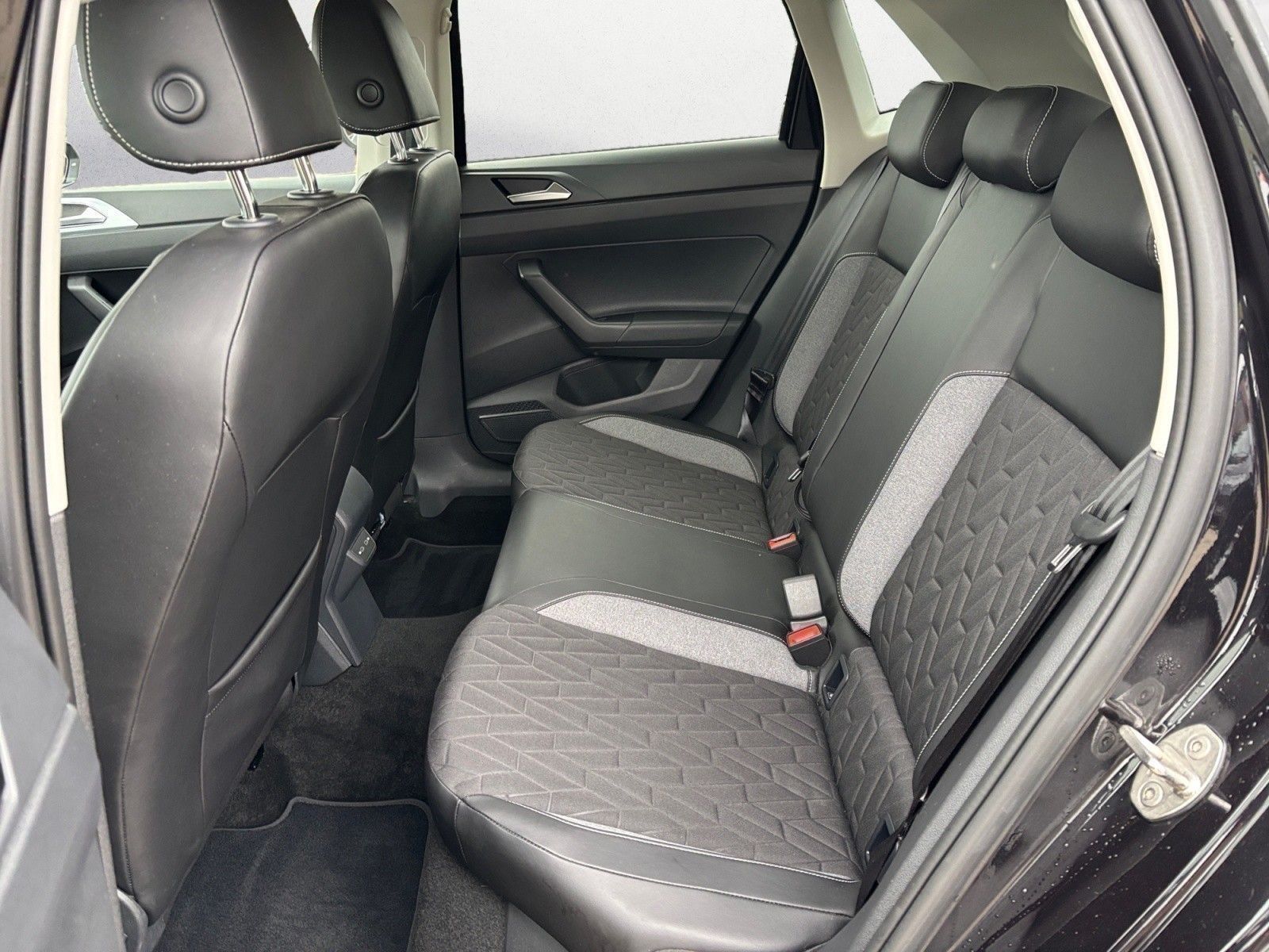 Volkswagen Polo - Bild 11