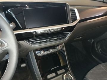 Fotografie 11 des Opel Grandland (X) Grandland 1.2 GS AHK 360°Allwetter FSH