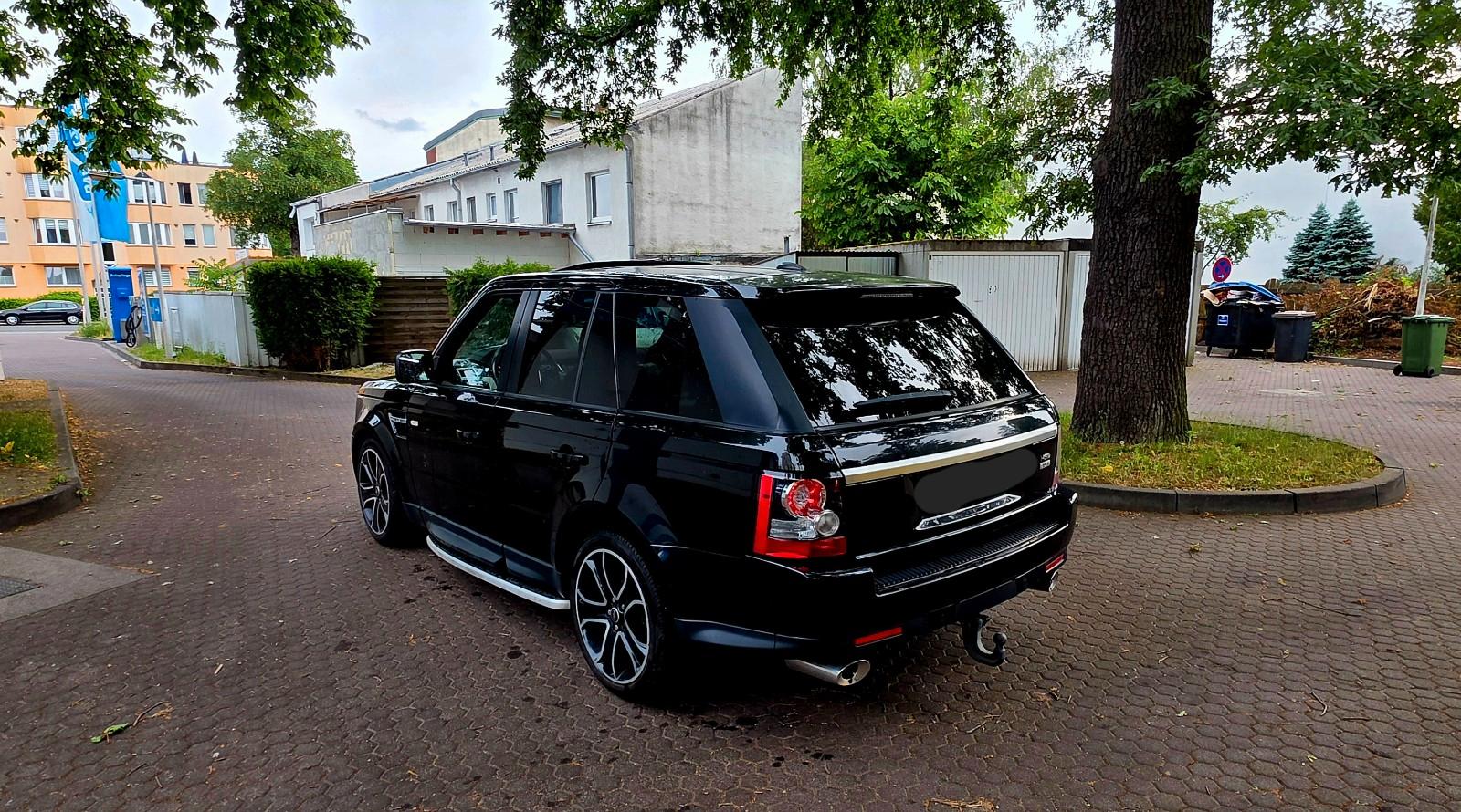 LAND ROVER RANGE ROVER SPORT 256CH - 4X4 - BVA - HISTORIQUE ENTRETIEN COMPLET - 1ERE MAIN - ATTELAGE
