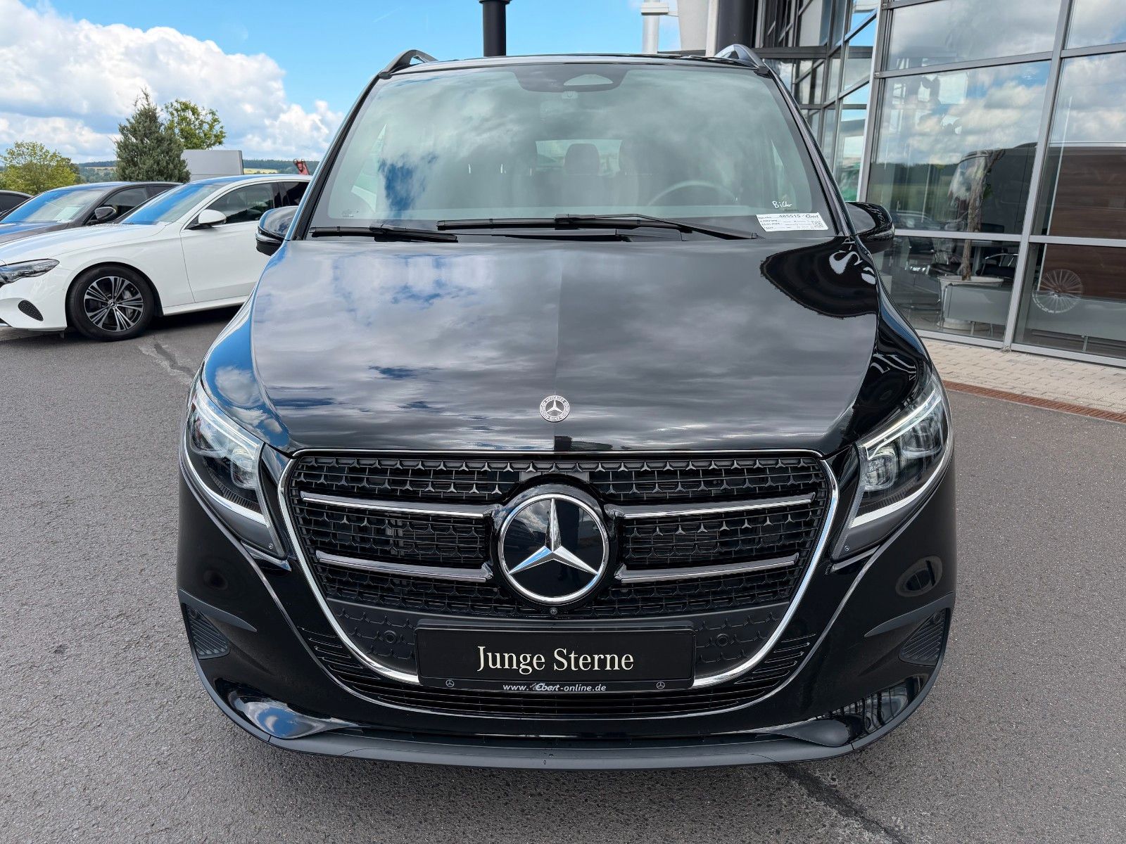 Fahrzeugabbildung Mercedes-Benz V 250 d STYLE LED AHK2,5to DISTRONIC LED