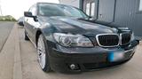 BMW E65 740 i V8 - BMW 740 aus 2005: 740i