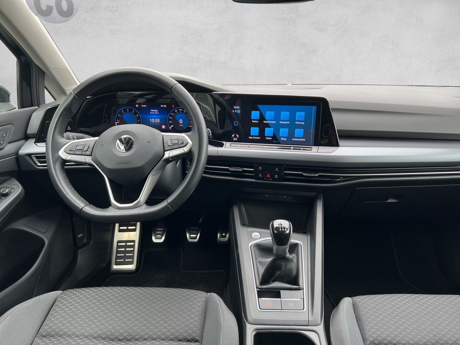 Golf VIII Active 1.5 TSI AHK*LED*Kamera*ACC*Navi