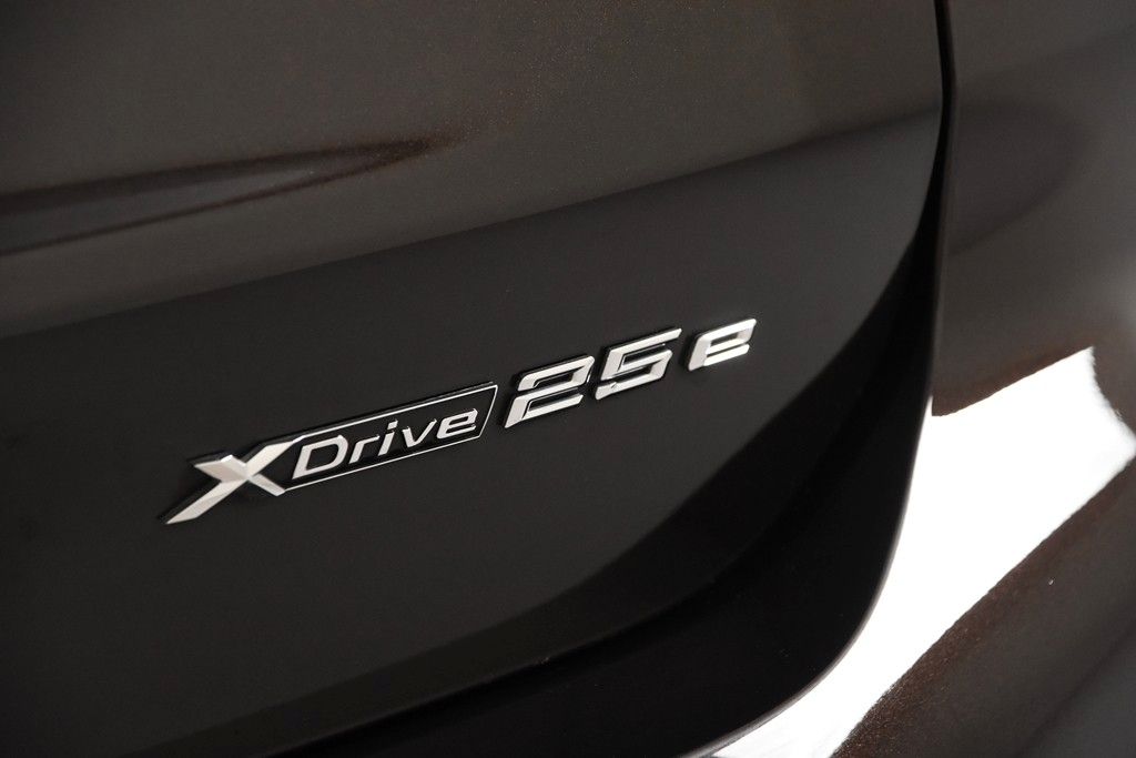 BMW X1 xDrive25e *1.Hand*Navi*Park ass.*Standheizung foto 28