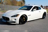Maserati Granturismo 4.7 V8 S Automatik MC-Line Carbon - weiße Maserati Granturismo