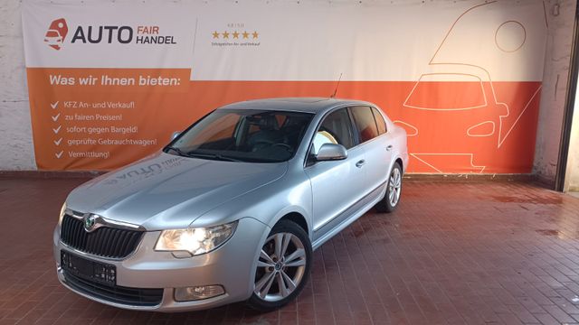 Skoda Superb Elegance*LEDER*NAVI*XENON*PDC*GLAS-D*ALUS