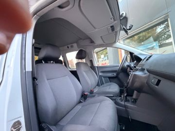 Volkswagen Caddy - 12