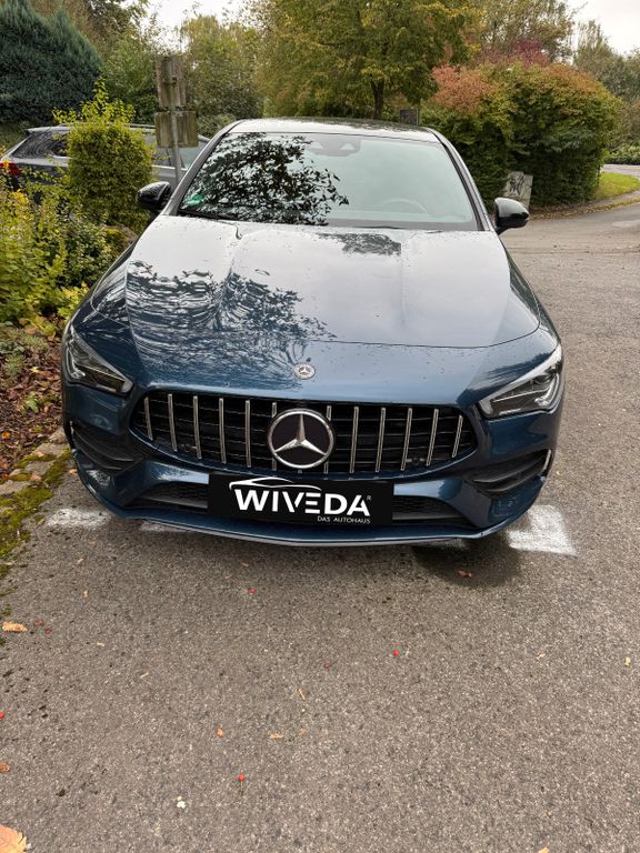 MERCEDES-BENZ CLA 250