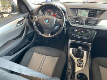 BMW X1 sDrive 18d *NAVI*BI-XENON*AHK*TEMPOMAT*SZ.HZ.