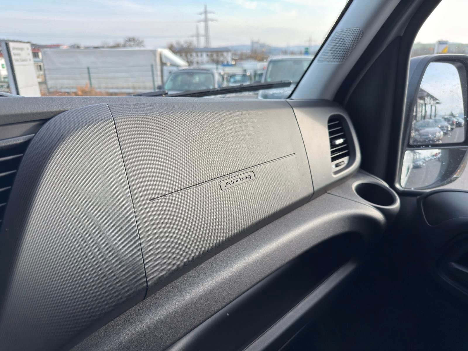 Fahrzeugabbildung Iveco Daily 35S16 A8 *R4.100mm*Automatik*Kamera*3x