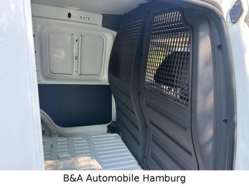 Volkswagen Caddy - 12