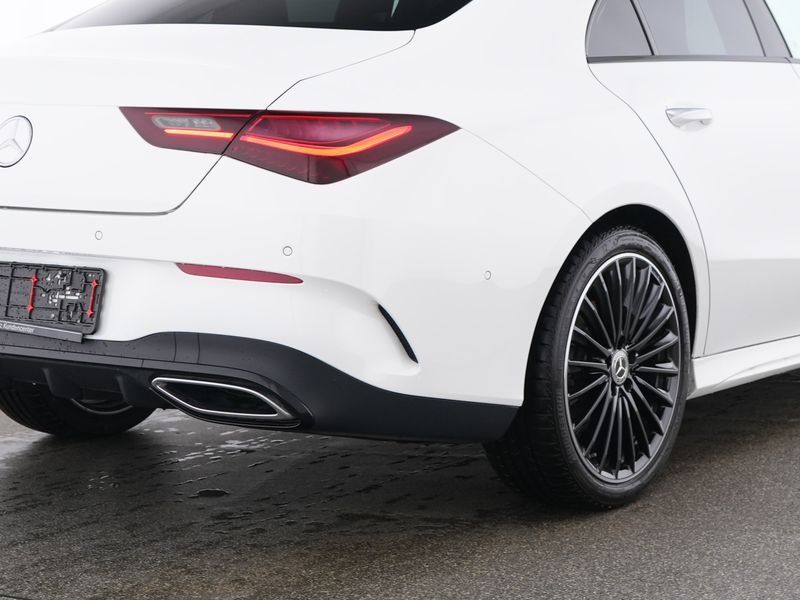 Fahrzeugabbildung Mercedes-Benz CLA 200 AMG Prem*Pano*Night*MultiBeam*360*Totwin
