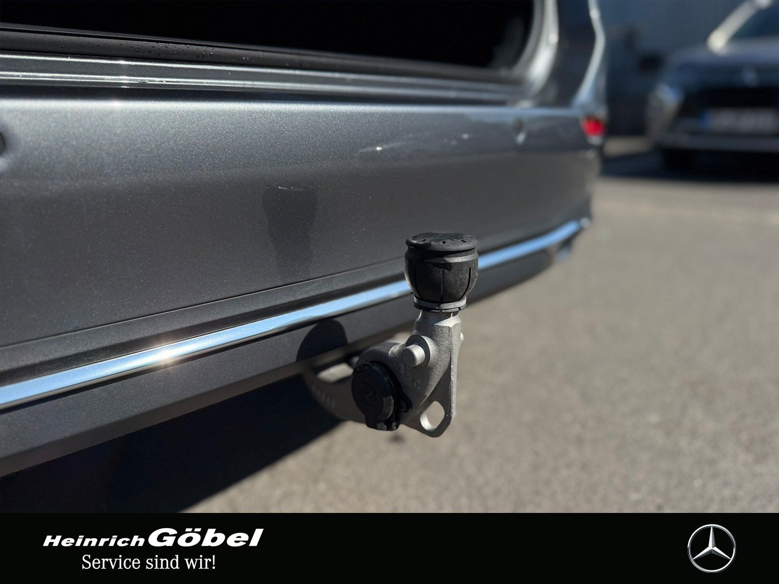 Fahrzeugabbildung Mercedes-Benz C 180 T Avantgarde*AHK*TOTWINKEL*KAMERA*ELEK.HEC