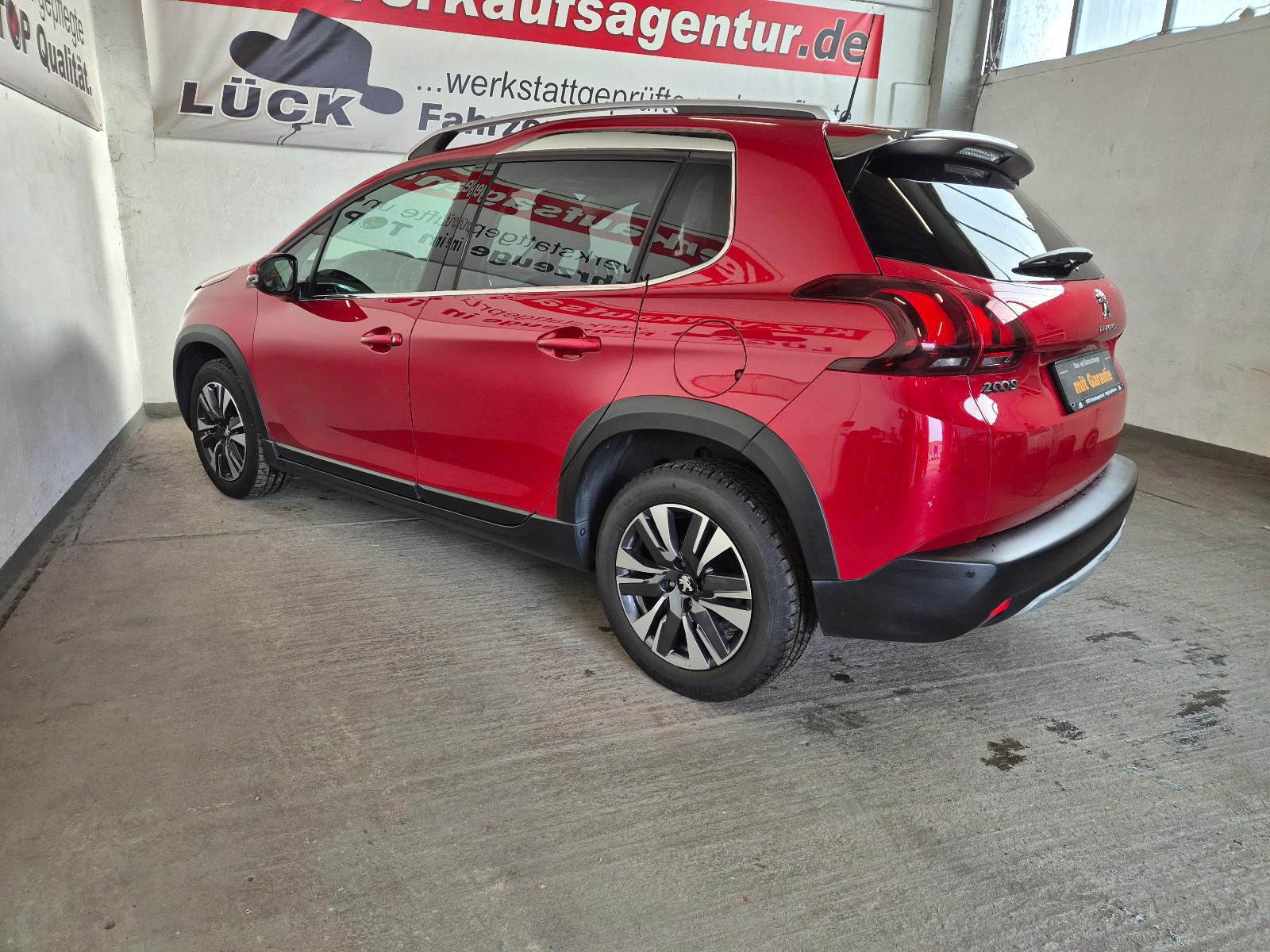 Peugeot 2008 Allure, inkl. 1 Jahr Garantie