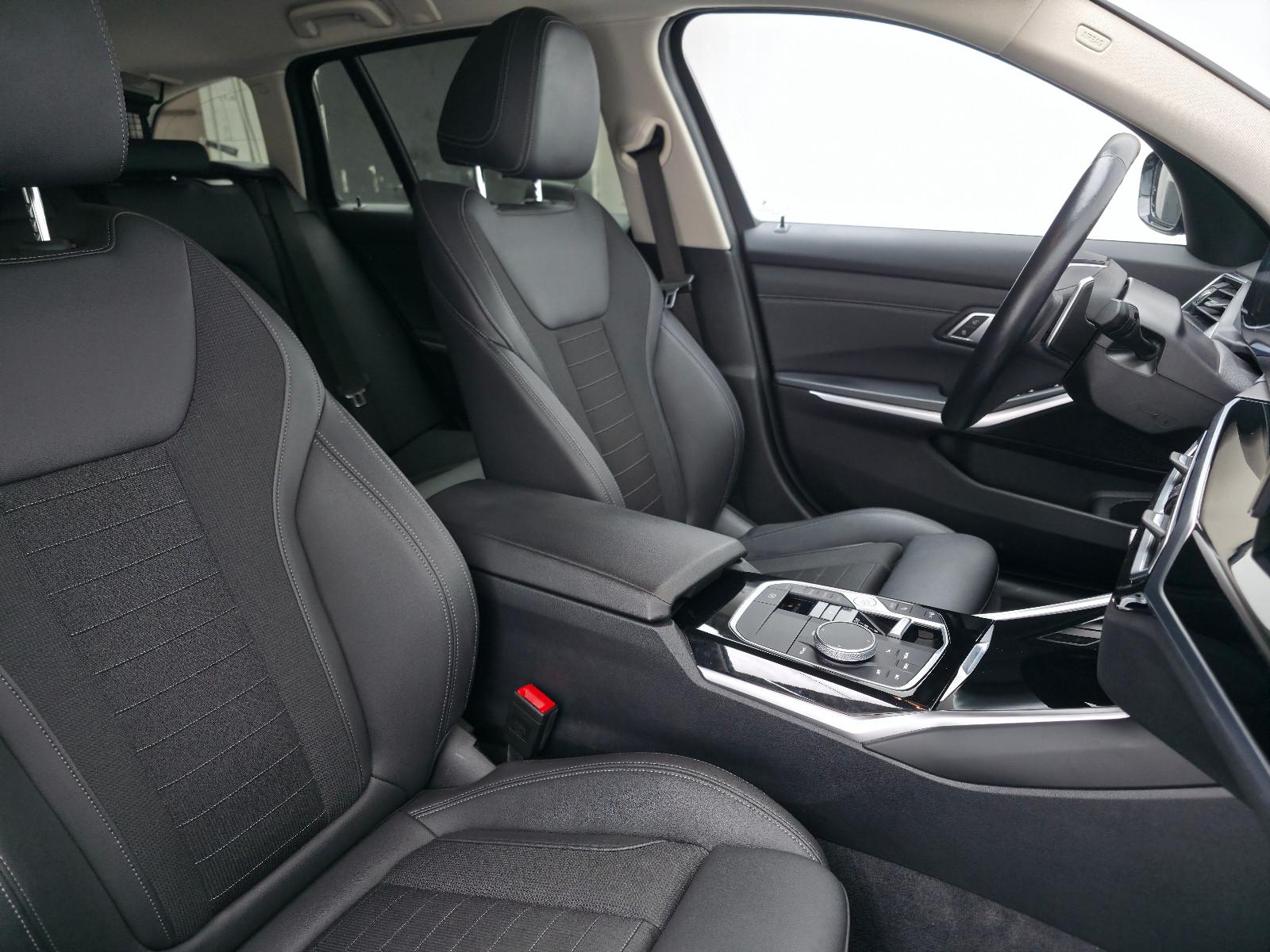 BMW 330 i Touring Steptronic LED NAVI SHZ LHZ, миниатюра 18