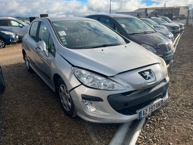 Peugeot 308 1.6 HDI 92 Confort Pack / AZ197