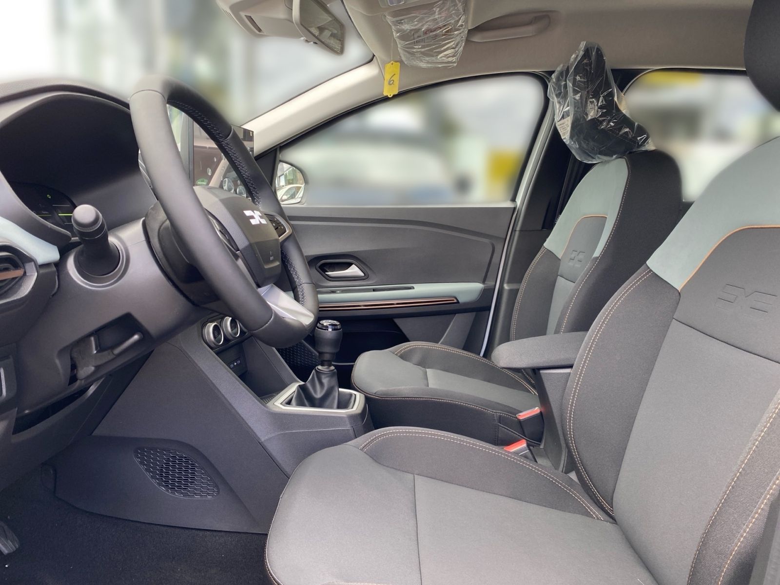 Fahrzeugabbildung Dacia Sandero Stepway TCe110 Extreme *NAVI*Winter*Tech